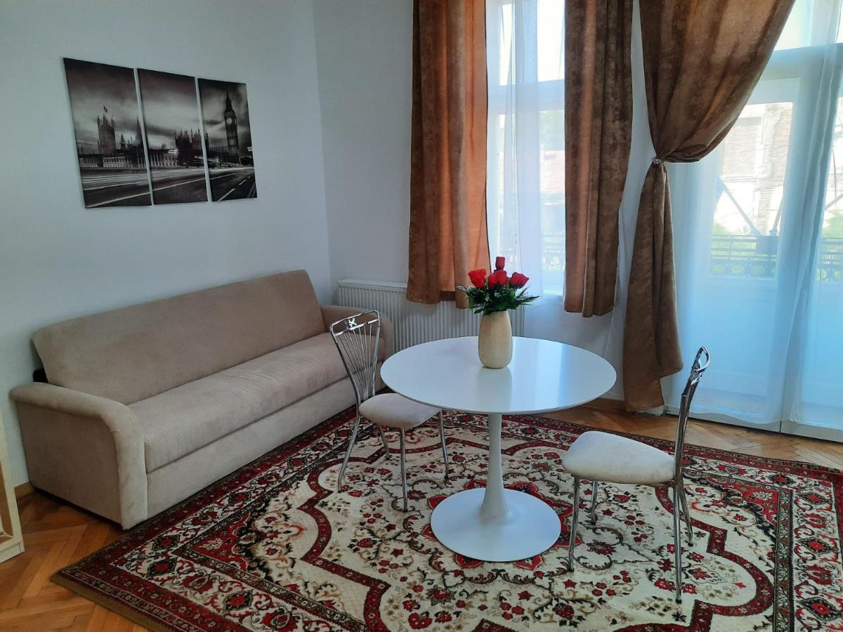 Boul Rosu Residence Free Private Parking Arad Exterior foto